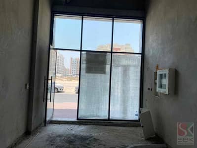 Shop for Rent in Al Warqaa, Dubai - 02be4192-acd1-408b-aa2e-af46ea44faf5. jpg