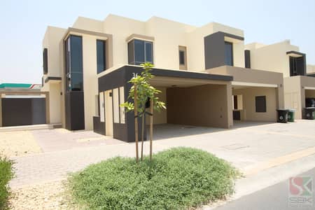 4 Bedroom Villa for Rent in Dubai Hills Estate, Dubai - Magnificent & enormous 4bhk villa plus maids room