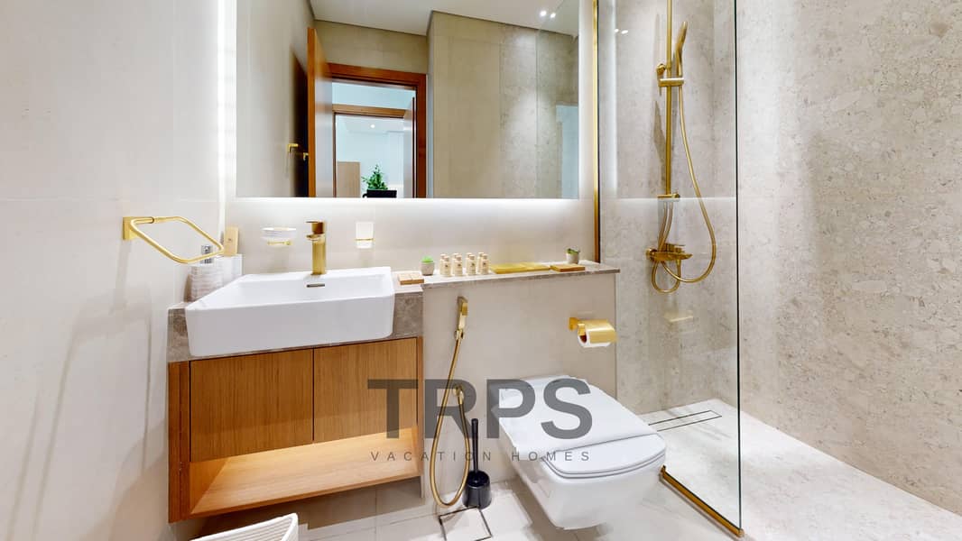 11 801-binghatti-Amber--Bathroom 1. jpg