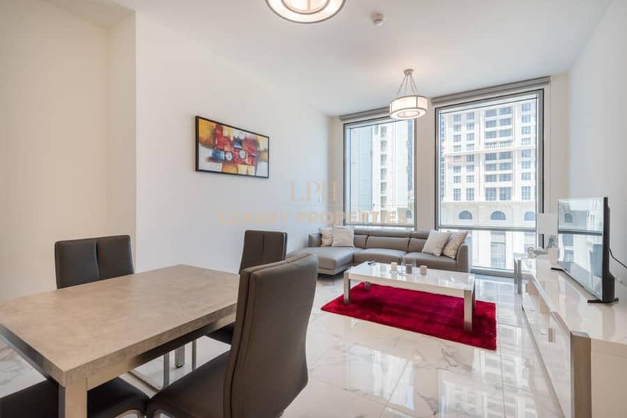 Well Maintained | Corner Unit | Canal and SZR view Well Maintained | Corner Unit | Canal and SZR view