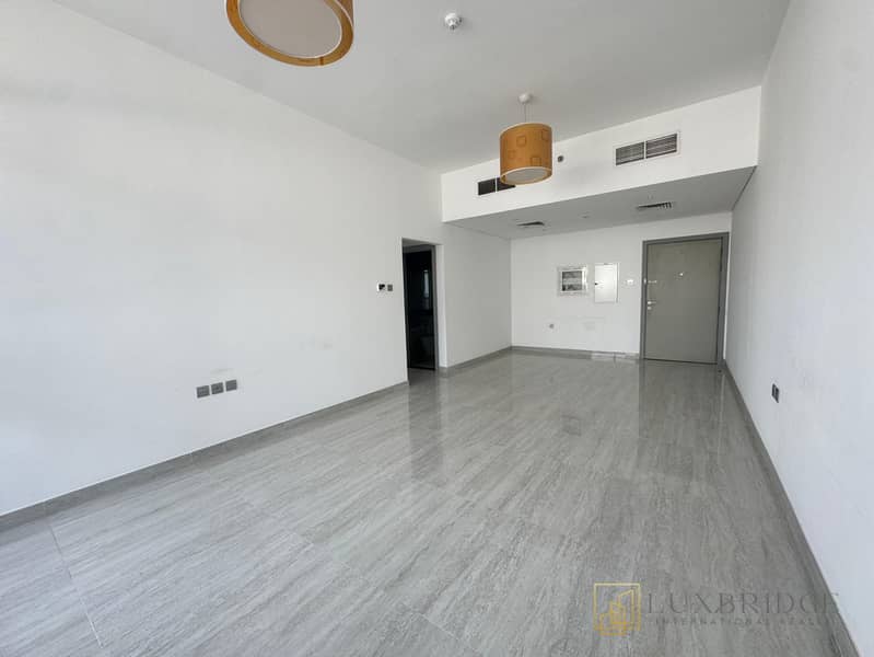 Spacious | Modern Living | Landmark Views