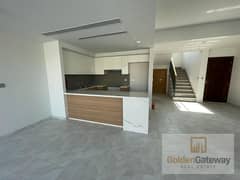 Back to Back next to park swimming pool Open house