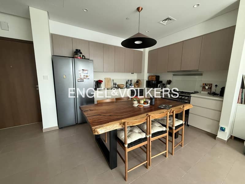 High Floor | Boulevard View | Vacant Soon High Floor | Boulevard View | Vacant Soon