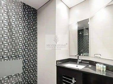 5 bathroom. jpg