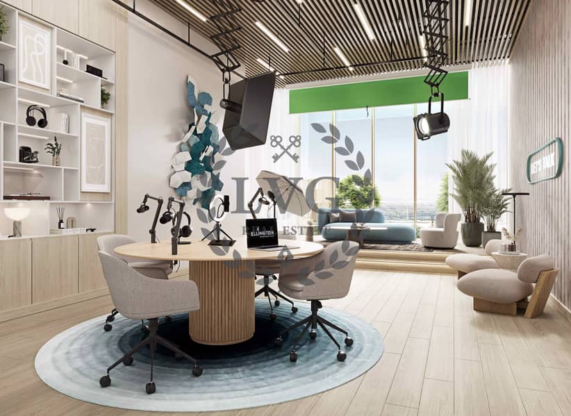 15 UH  by Ellington- Podcast Room. jpg