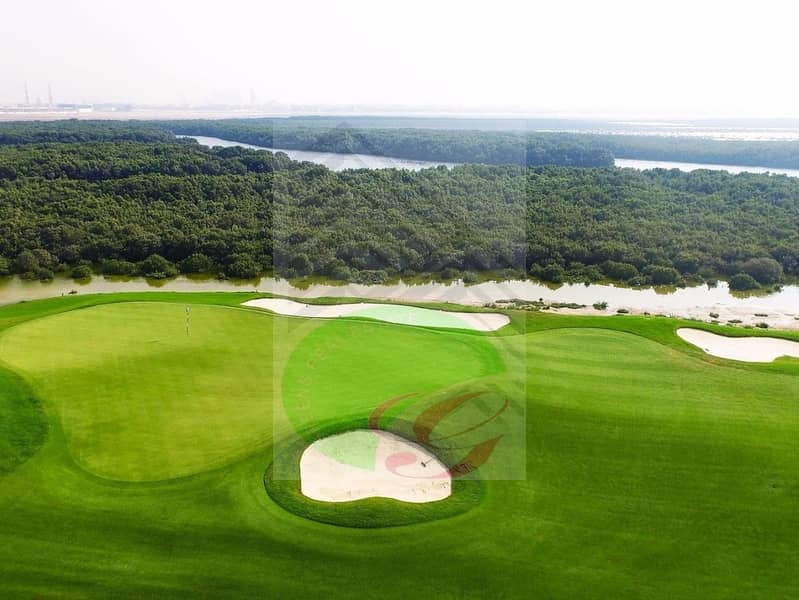 21 hole-18. jpg