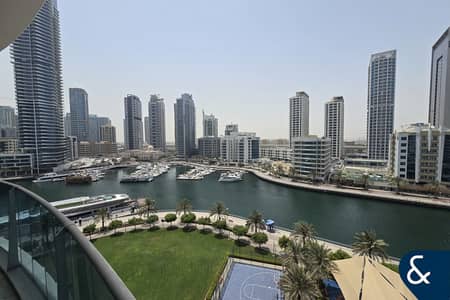 2 Bedroom Apartment for Sale in Dubai Marina, Dubai - Full Marina View | Spacious Balcony | Vacant