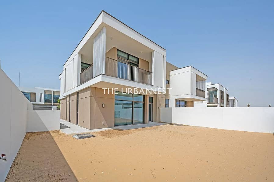 Exclusive | Near Community Amenities | 4 Bed