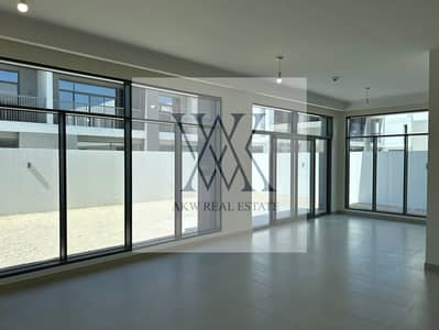 5 Bedroom Villa for Rent in Dubai South, Dubai - IMG-20250620-WA0019. jpg