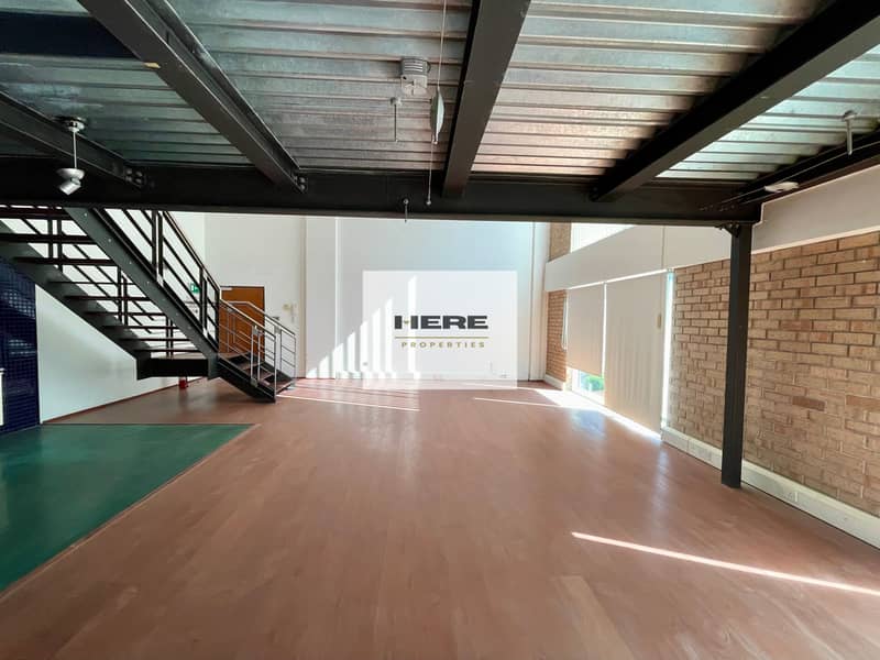 6 Duplex Loft Offices (27). jpg