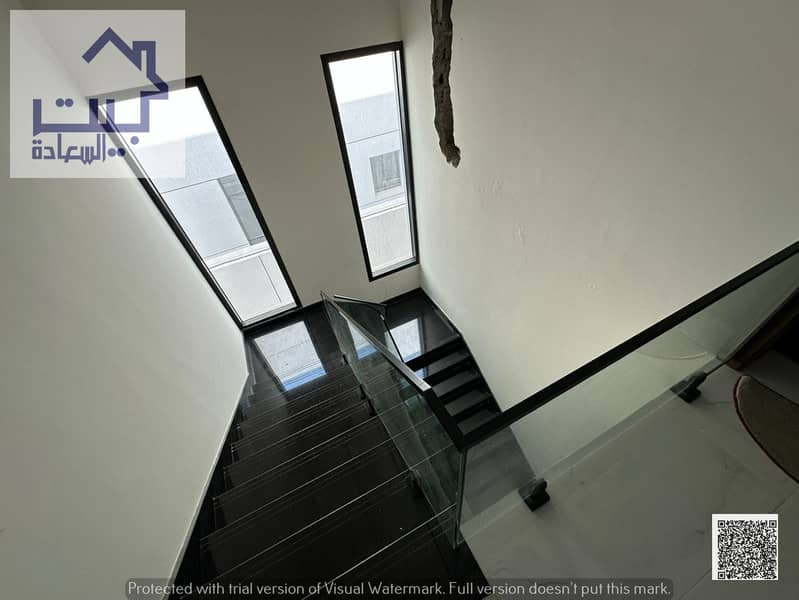 13 7ec48ede-9de2-4b00-9bc9-8db1ddb109f9. jpg