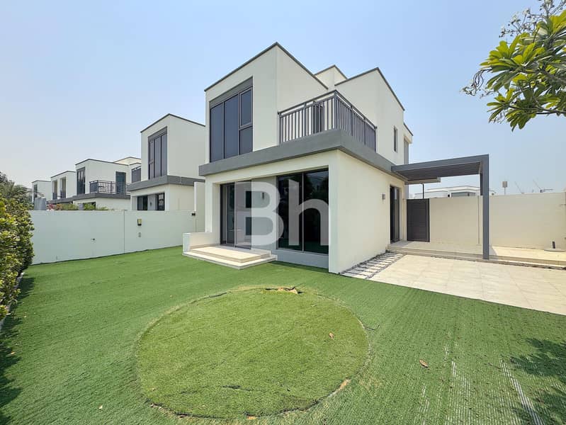 Park Backing | Vacant now | Great Location
