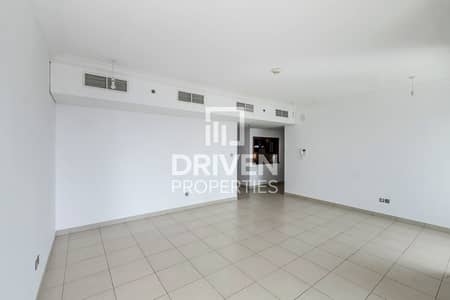2 Bedroom Apartment for Rent in Downtown Dubai, Dubai - Rare Layout | Chiller Free | Prime Location