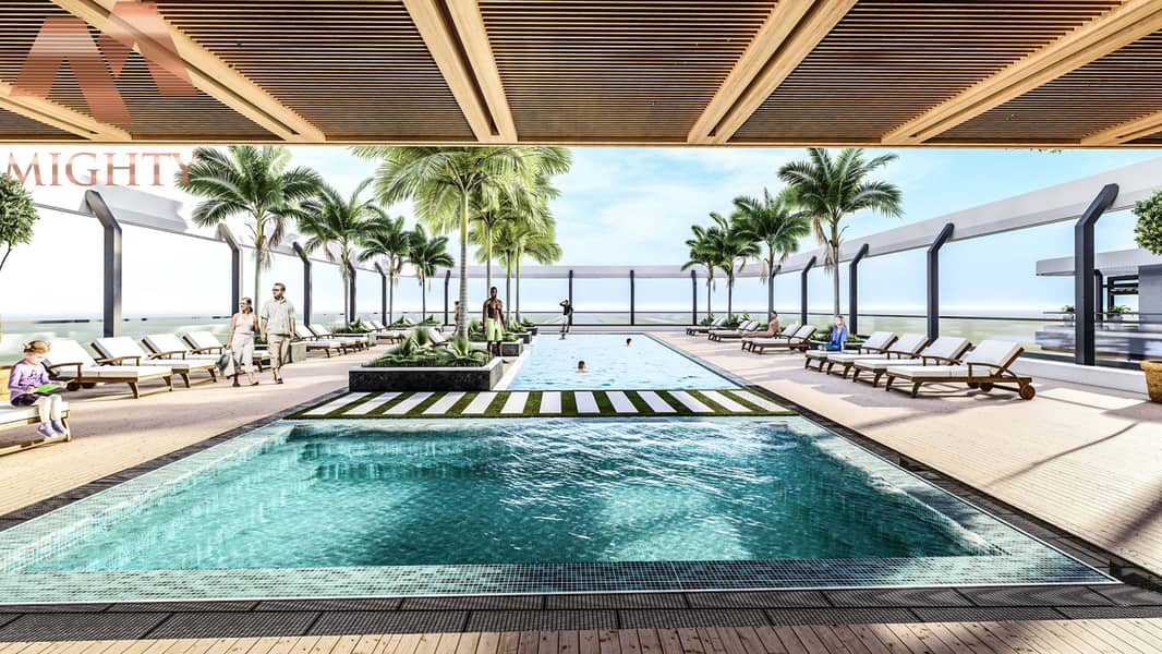 24 swimming pool front view. jpg