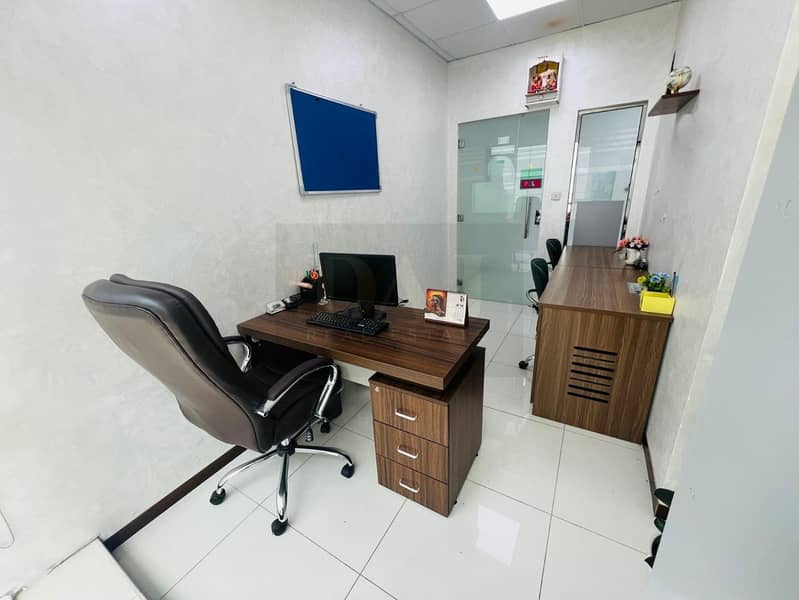 4 4c7d8661-f1a7-4beb-90ef-ab7b360a2a17. jpg