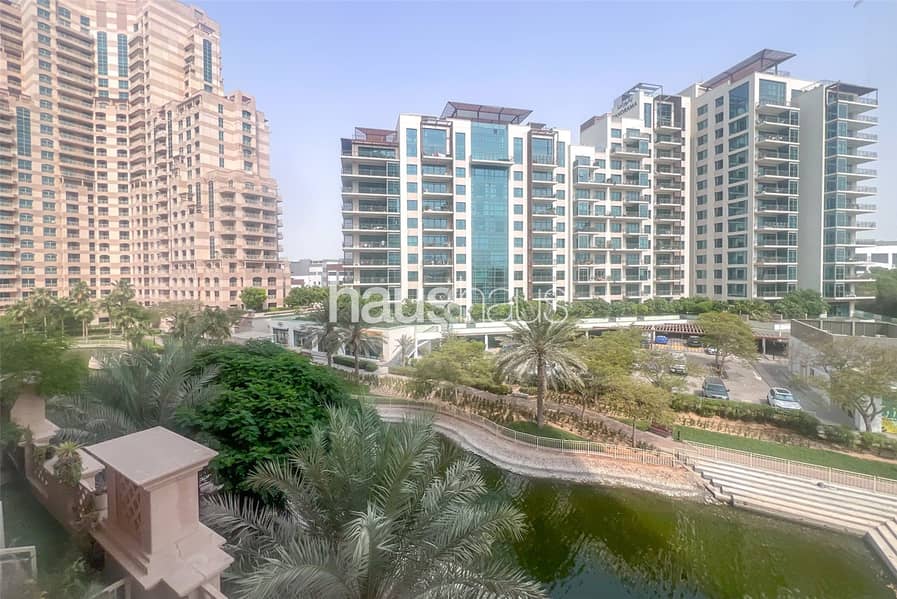 Lake View| Prime Location| Upgraded| Unfurnished