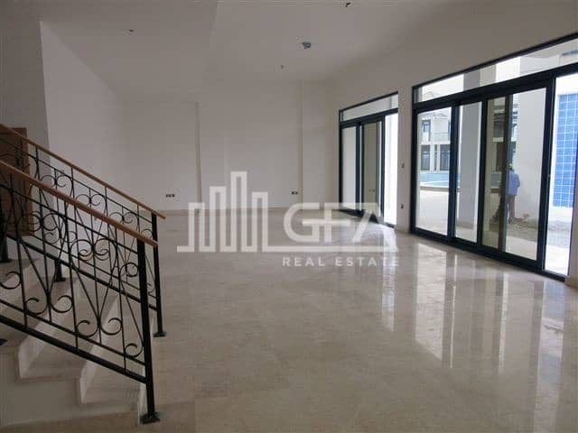 Best Deal in Palm Residence  Contemporary townhouse