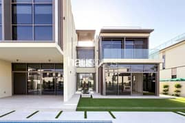 Community Expert | Pool | Prime Location | Vastu
