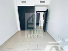 Bright Apartment I Well Maintained I Ready to move in