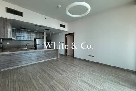 1 Bedroom Apartment for Rent in Jumeirah Lake Towers (JLT), Dubai - Lake View | Modern | Available Now
