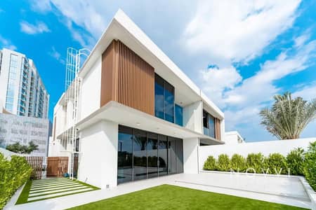 4 Bedroom Flat for Sale in Mohammed Bin Rashid City, Dubai - Burj Khalifa Views | Fully Furnished | Large Plot
