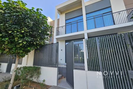 3 Bedroom Villa for Rent in Arabian Ranches 3, Dubai - 3-Bedroom Townhouse | Middle Unit | Joy, AR3