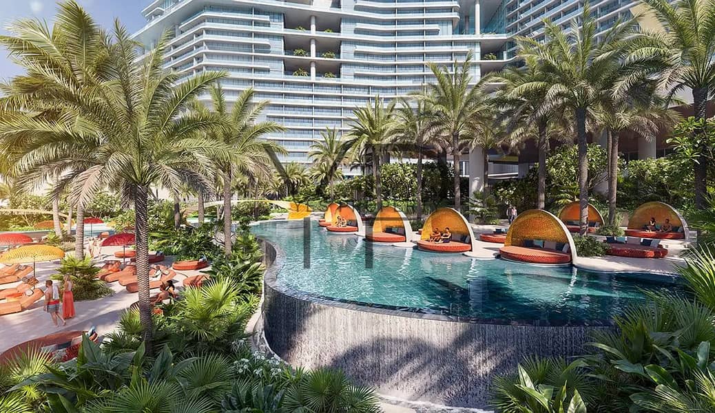 6 View-06-Adult-pool_250503-1170x676. jpg. png