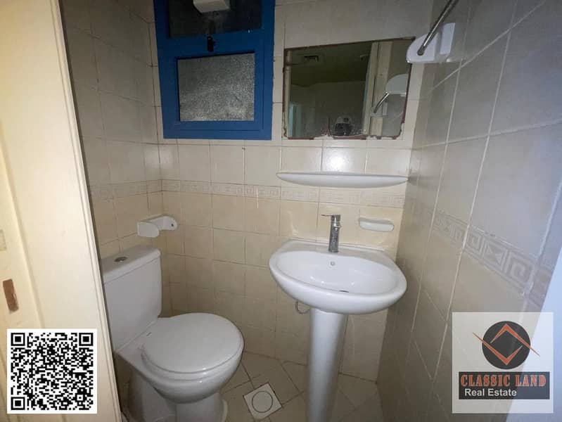 5 WhatsApp Image 2025-07-22 at 10.38. 47 AM (1). jpg