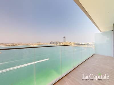 2 Bedroom Flat for Rent in Dubai Harbour, Dubai - 2BR Apartment | Palm Jumeirah View | Vacant