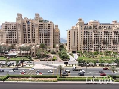 1 Bedroom Flat for Rent in Palm Jumeirah, Dubai - 1 Bedroom | Sea Views | Vacant and Ready to Move