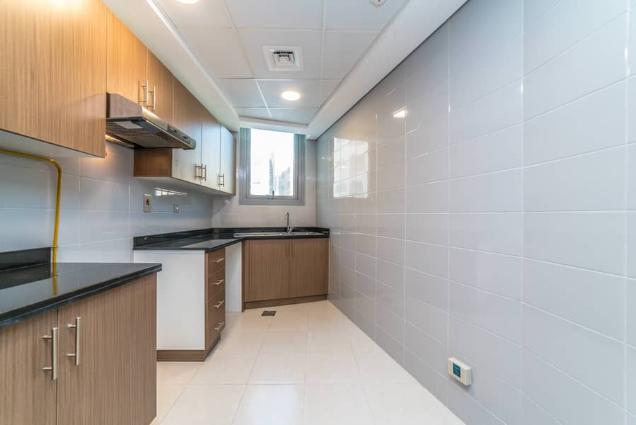 7 Al Ghurair 101 (1BR)-24. jpg
