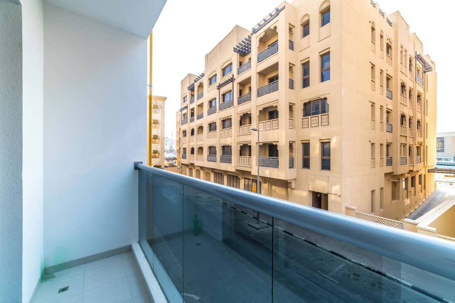 13 Al Ghurair 101 (1BR)-33. jpg