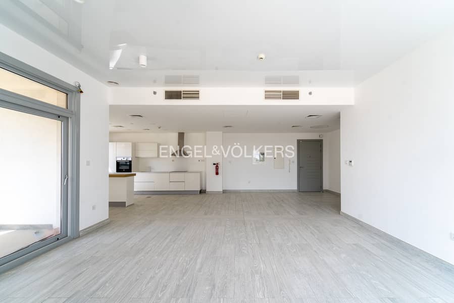 Well Priced | Spacious | Vacant Well Priced | Spacious | Vacant