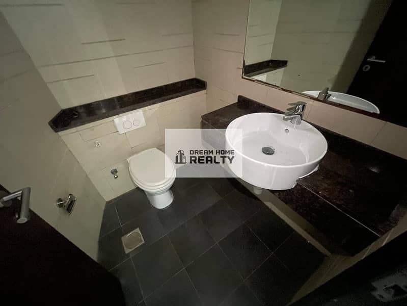 9 f18fe684-2ad1-4937-8cad-8976b0bbac1d. jpeg