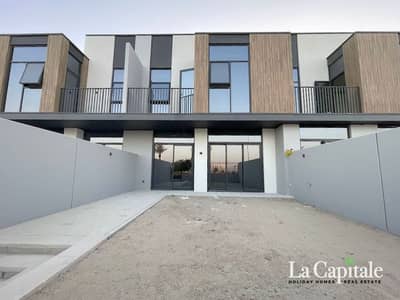 3 Bedroom Townhouse for Rent in Mudon, Dubai - Keys on Hand | Great Location | Brand New