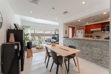 2 Bedroom Flat for Sale in The Greens, Dubai - Rented | Corner Unit | Study | Ground