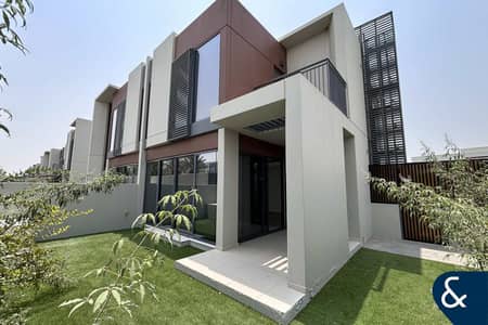 4 Bedroom Villa for Rent in Dubailand, Dubai - Single Row | 4 Bedrooms | Study | Vacant