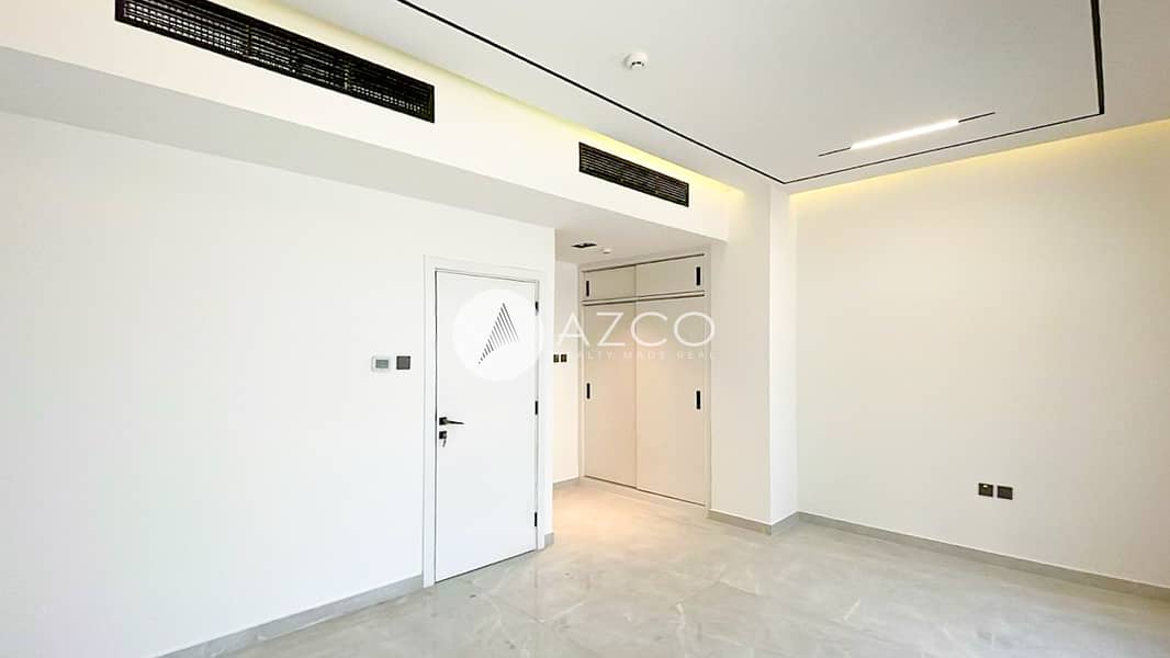 9 AZCO REAL ESTATE-25. jpg