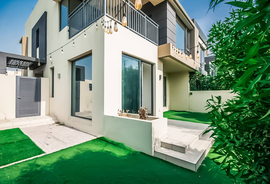 位于迪拜山庄,枫叶社区,枫叶2号公寓 5 卧室的别墅 319990 AED - 12296321 位于迪拜山庄,枫叶社区,枫叶2号公寓 5 卧室的别墅 319990 AED - 12296321