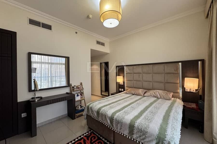 UPGRADED | FURNISHED | VACANT UPGRADED | FURNISHED | VACANT