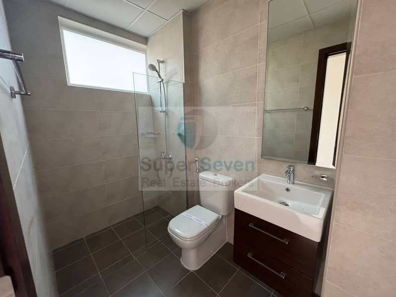 28 Pics Victoria 3BR Villa 336 D2 (28). jpg