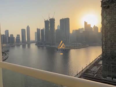 Studio for Sale in Business Bay, Dubai - VACANT WITH BALCONY BEST CANAL SIDE VIEW