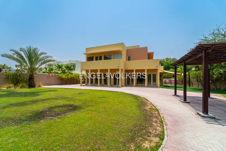 位于阿拉伯牧场社区,绍尔社区 5 卧室的别墅 500000 AED - 12297800 位于阿拉伯牧场社区,绍尔社区 5 卧室的别墅 500000 AED - 12297800