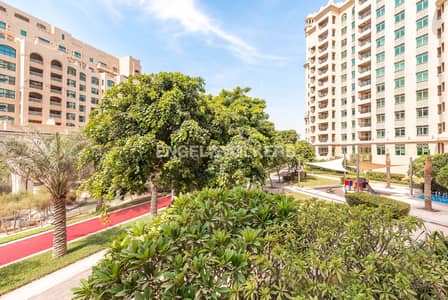 2 Bedroom Flat for Sale in Palm Jumeirah, Dubai - Park View | Vacant Soon | Direct Beach Access
