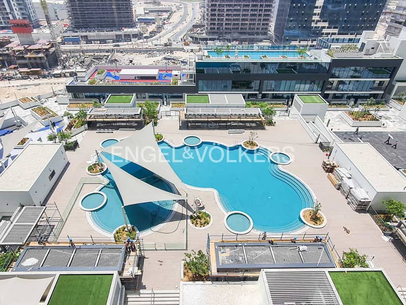 Mid Floor | Lagoon Views | Hand Over July 2025 Mid Floor | Lagoon Views | Hand Over July 2025