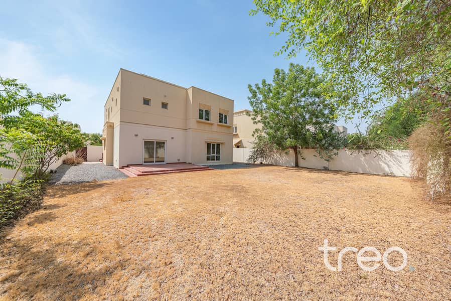位于芳草青青，芳草青青9号 4 卧室的别墅 9500000 AED - 12297906