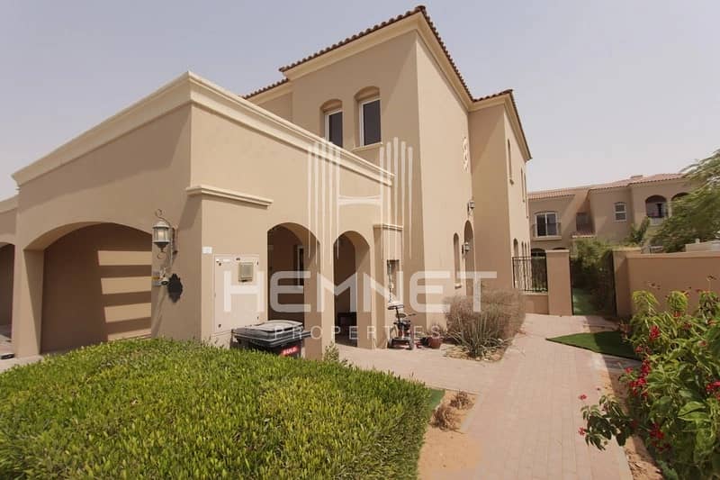 Corner Unit Next to Pool and Park|Negotiable Price