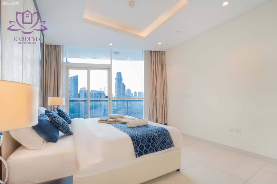 8 Bed 1 4. jpg