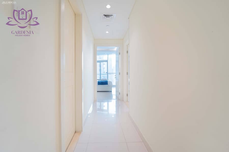 21 Hallway 2. jpg