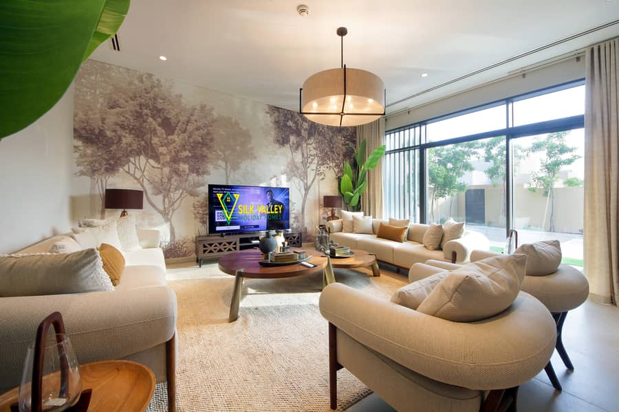 11 A- Livingroom (22). jpg